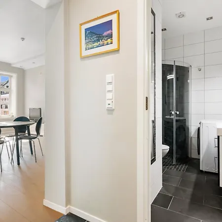 Apartment 100m From Bryggen - Cozy